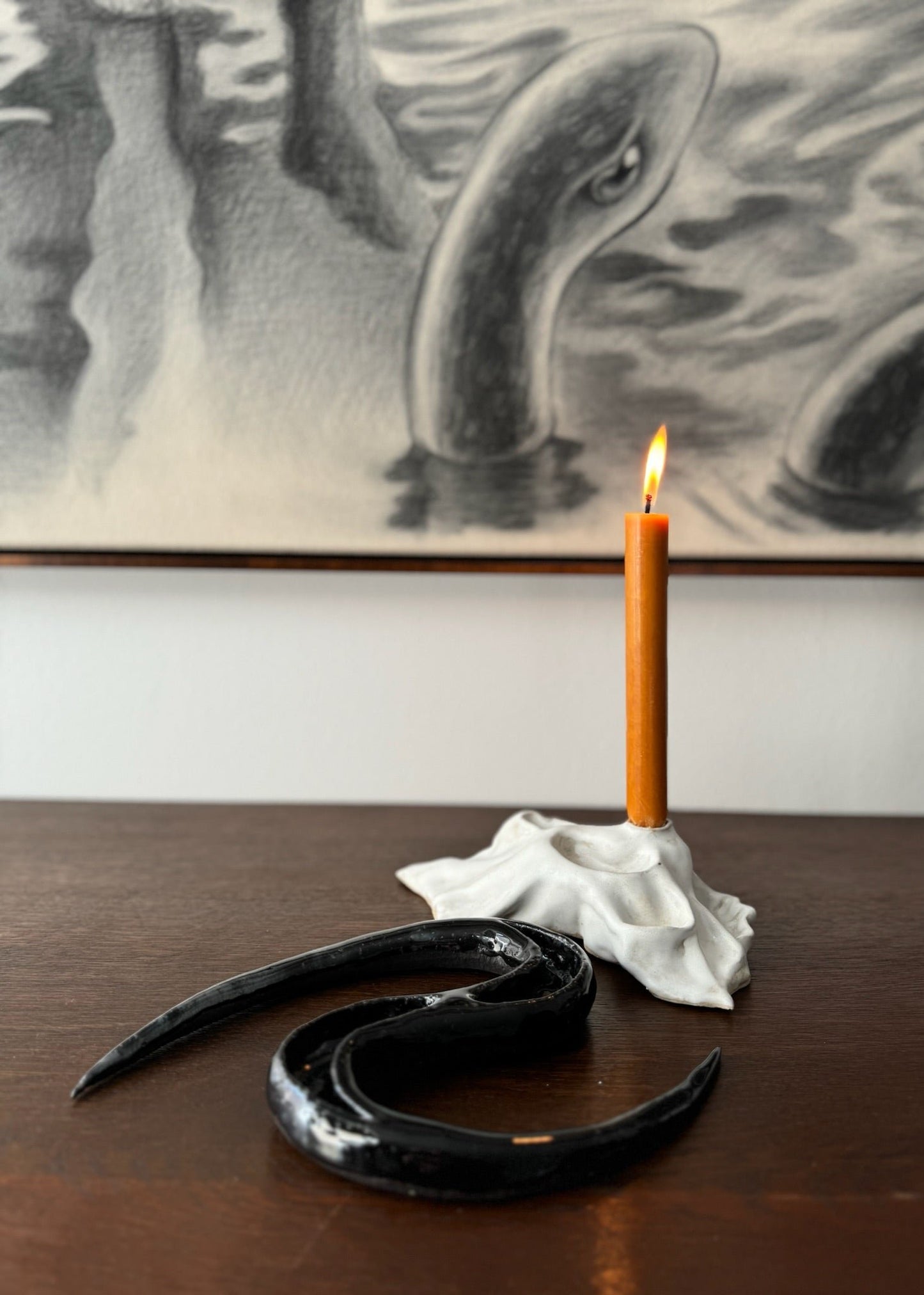 Ceramics in black and white by Aline Schwörer