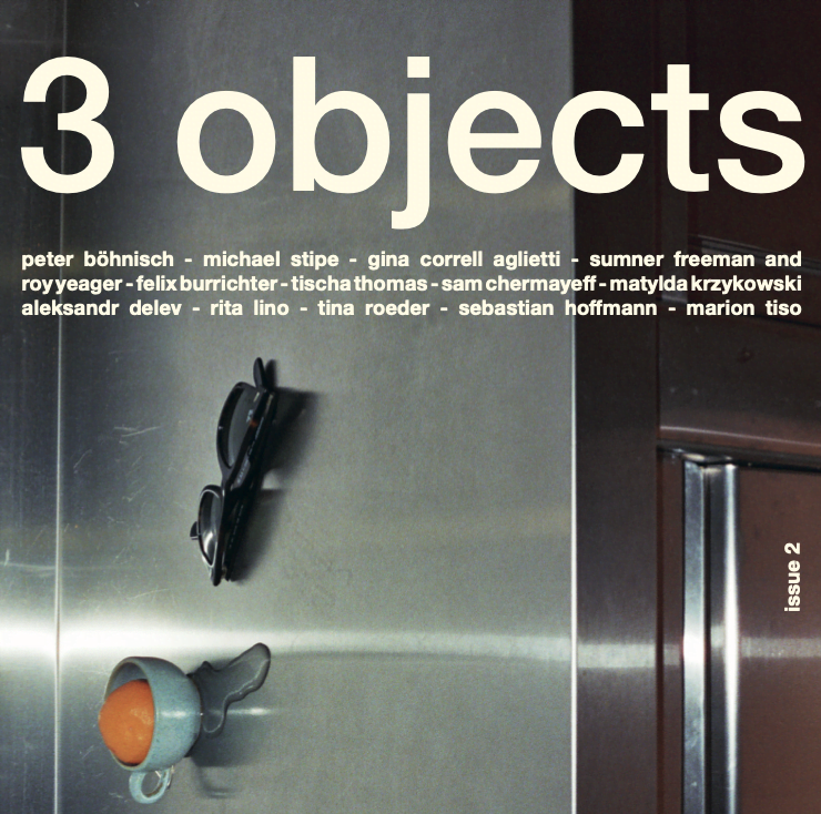 Picture of front page of the magaine 3 objects by photographer Sven Durst